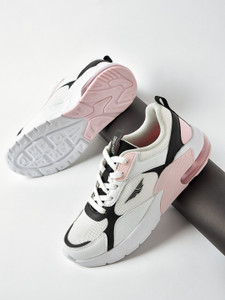 Red tape shoes girl new arrivals