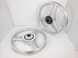 ROYAL ERADO STAR Diamond Mercedes SILVER Alloy Wheel Set Front