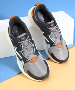 Reebok Pump Shoes - Buy Reebok Pump 