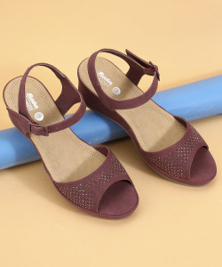 Bata CORRINE SANDAL Women Red Wedges Buy Bata CORRINE SANDAL