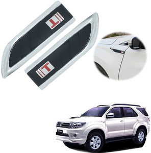 Toyota fortuner sales bonnet scoop chrome