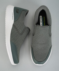 Skechers shoes 53780 sales