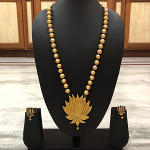 Lisma Fashion Terracotta Gold Jewellery Set Price in India Buy Lisma Fashion Terracotta Gold Jewellery Set Online at Best Prices in India Flipkart
