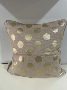 D decor top cushions