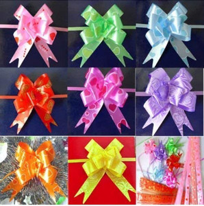 Gift packing flowers store