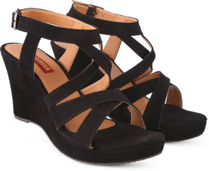 Black strap 2025 wedges
