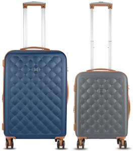 It Luggage Fashionista Polycarbonate Hardsided Suitcase Expandable