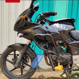 Pulsar 220 online headlight olx