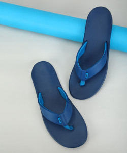 nike blue slippers