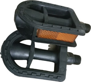 Kids bike outlet pedal size