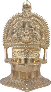 Meenakshi vilakku top