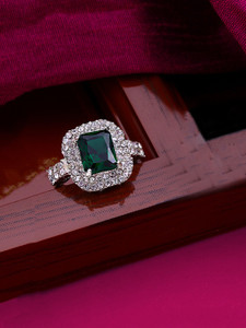 Kairangi Rings Women Cocktail Style Emerald Green Ring Square Cubic Zircon Silver Ring Metal Crystal Ring Price in India Buy Kairangi Rings Women Cocktail Style Emerald Green Ring Square Cubic Zircon