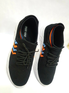 Yeezy false prezzo new arrivals