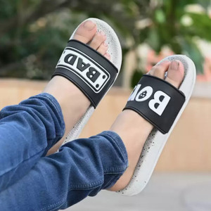 Bad deals boy chappals