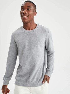 De facto sweatshirt top