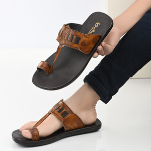 Mens slippers under store 300