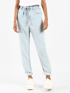 Levi's jet set tapered jogger pants hotsell