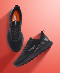 Red tape black running shoes discount