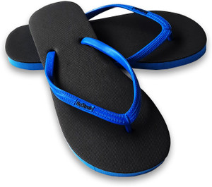 Black rubber store flip flops womens