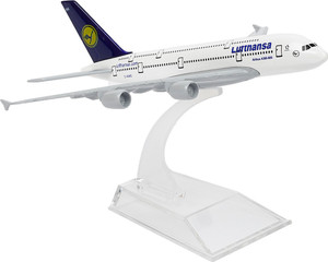 Lufthansa discount toy airplane