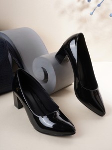Walkfree Women Black Heels