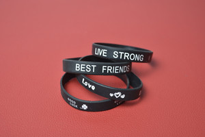 KYOOT JEWELS Best Friend Rubber hand band Pack of 4 Boys Price