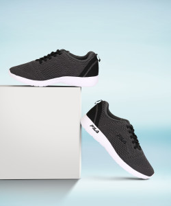 fila running trainers