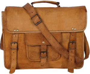 Arya Messenger Bag