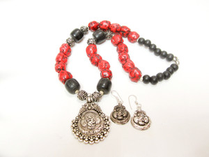 Nnazaquat Red Ethnic Metal Necklace Set Price in India Buy