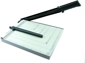 He Retail A4 13inch Plastic Grip Guillotine Paper Cutter