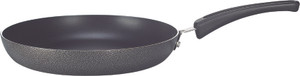 Prestige Omega Select Plus Pan 20 cm diameter