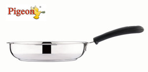 Pigeon Triply Pan 24 cm diameter