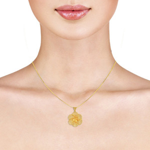 P.N.Gadgil Jewellers Floral 22kt Yellow Gold Pendant