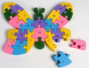 Pigloo Wooden Butterfly Puzzle Toy - Wooden Butterfly Puzzle Toy