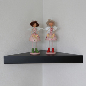 The New Look MBD017A Steel Wall Shelf