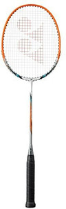Yonex NANOMESH and CARBON NANOTUBE provide sharper drive shots and faster handling G4 Strung