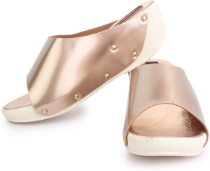 Naisha Women 3,Beige Wedges