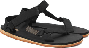 Ucb deals sandals mens