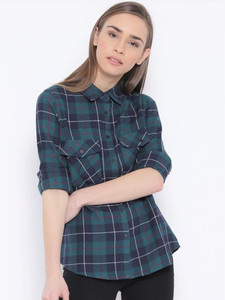 Silly People Women's Printed Casual Green Shirt