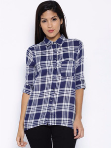 Silly People Women's Solid Casual Blue Shirt