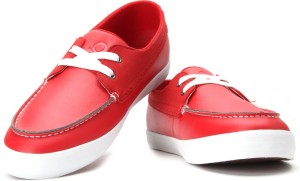 ucb red shoes