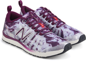 New balance 811 hotsell women's walking shoes