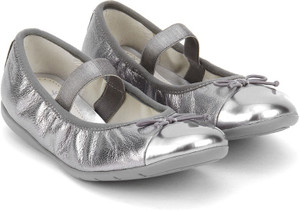 clarks shoes price list