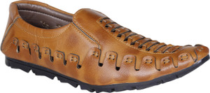 Leopold High Class Casuals