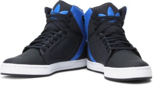 Buy Originals Black High Ankle Basketball Shoes online | Looksgud.in