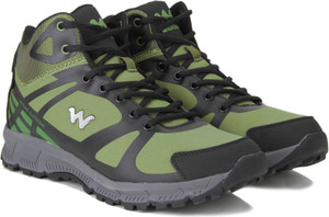 wildcraft hiking shoes