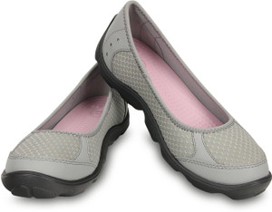 Crocs duet busy day ballet flat on sale