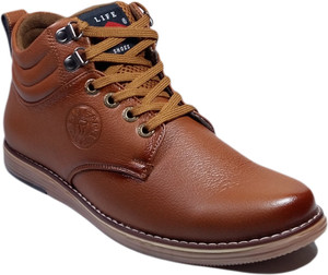 Field care shoes company store