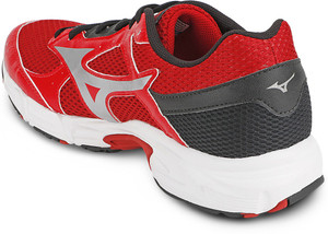 mizuno empower 3