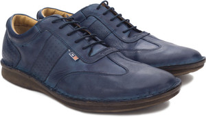 Arrow Sneakers
